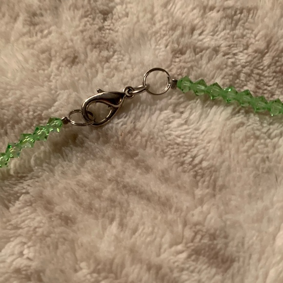 Green Crystal Necklace and Earrings - Picture 6 of 6